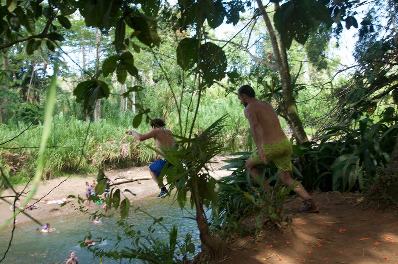 costa-rica-rainforest-lodges-province-limon-near-cahuita-finca-tayku-jungle-lodges-bananito-river